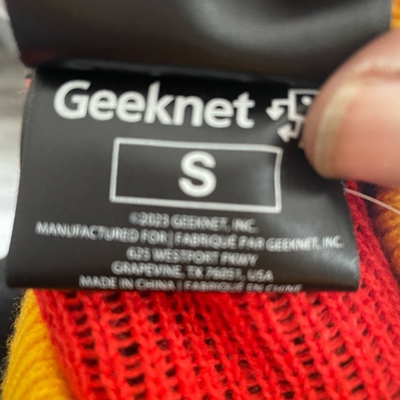 Dungeons And Dragons Ugly Christmas Sweater Mens Small- Gamestop Xmas NEW - Picture 8 of 8